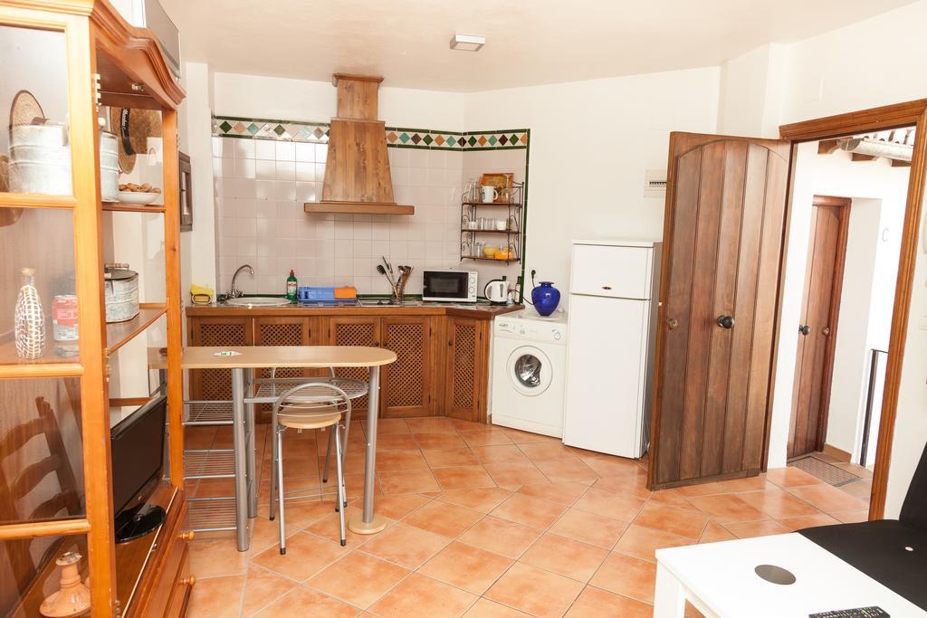 Casa Larga Apartment Granada Room photo